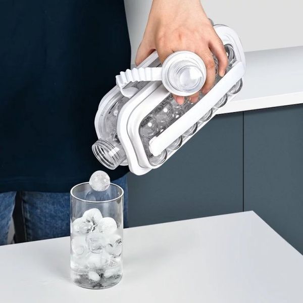 Силіконова форма для льоду ICE CUBE TRAY ∙ Складана пляшка &ndash; льодниця на 17 кульок 52191/9 фото
