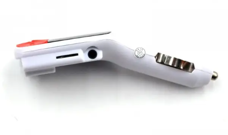 FM модулятор CM i17 ∙ Автомобільний трансмітер Bluetooth ∙ microSD ∙ USB 52188/00 фото